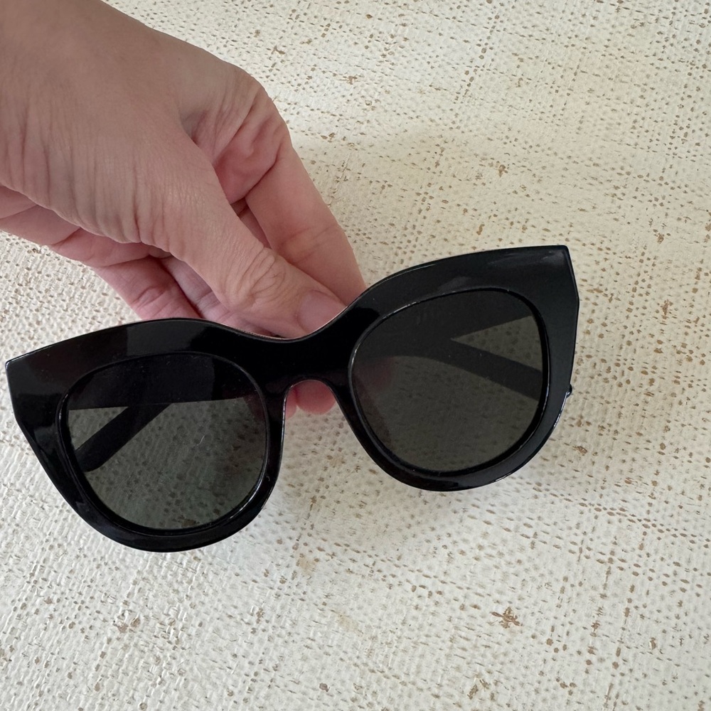 Le Specs Glossy Black Cat-Eye Sunglasses
